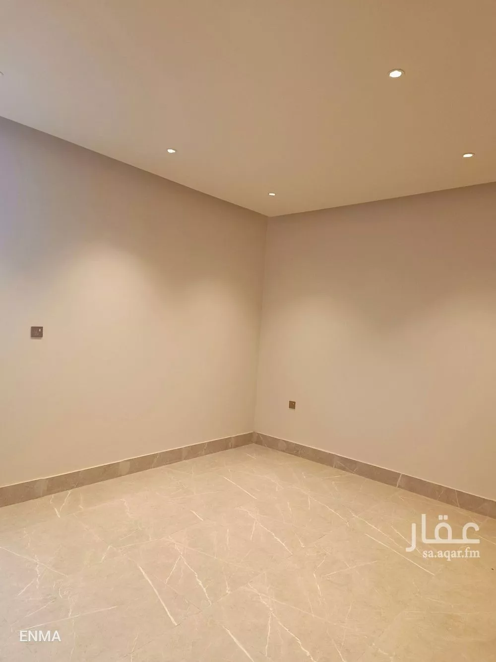 دور 3 غرف في الروضة 3