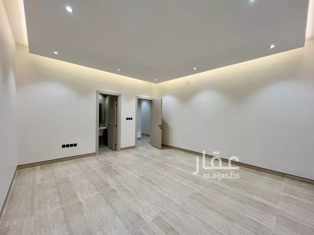 3 bedroom apartment in Al Mahdiyyah 6