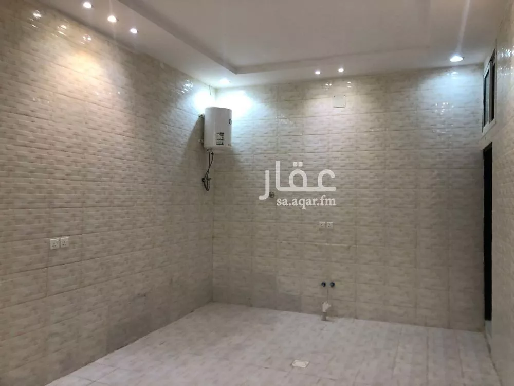 فيلا 6 غرف في الرمال 13