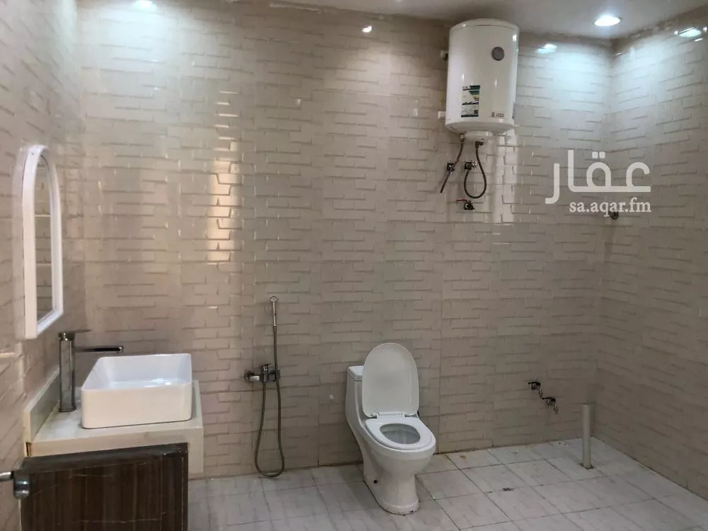 فيلا 6 غرف في الرمال 4
