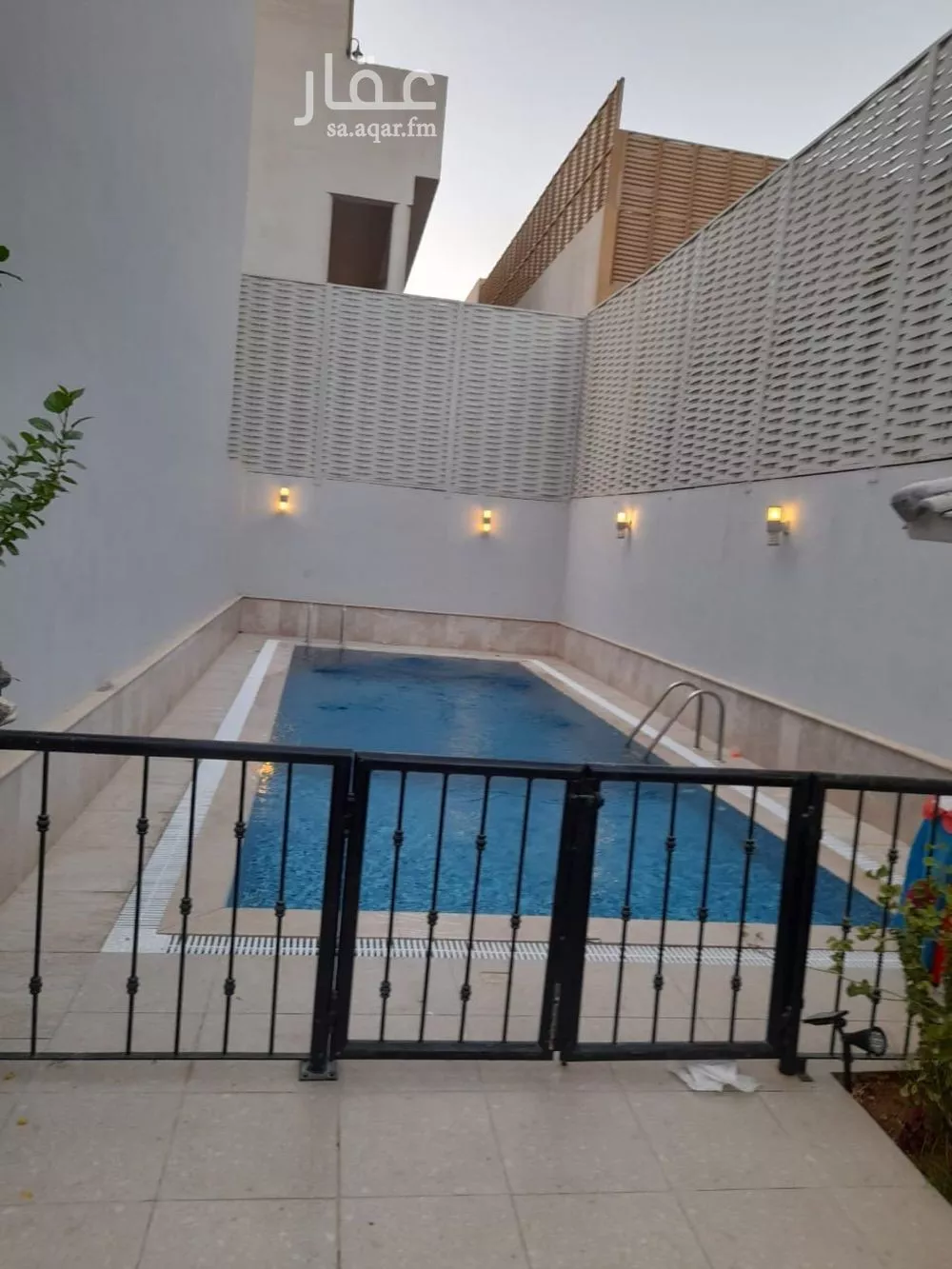 5 bedroom villa in Al Nakheel 4