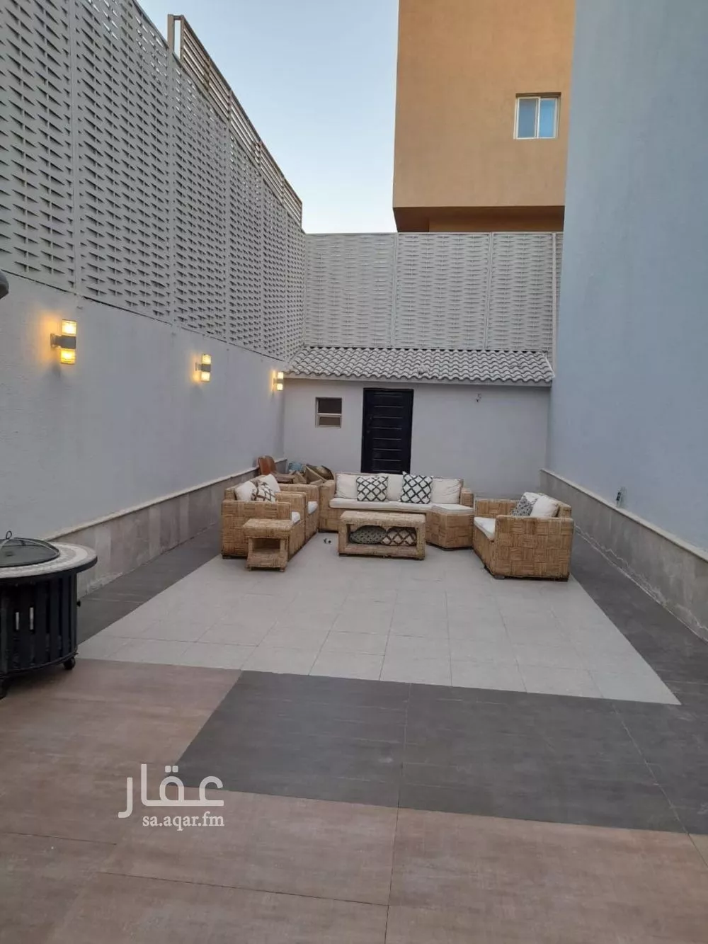 5 bedroom villa in Al Nakheel 5