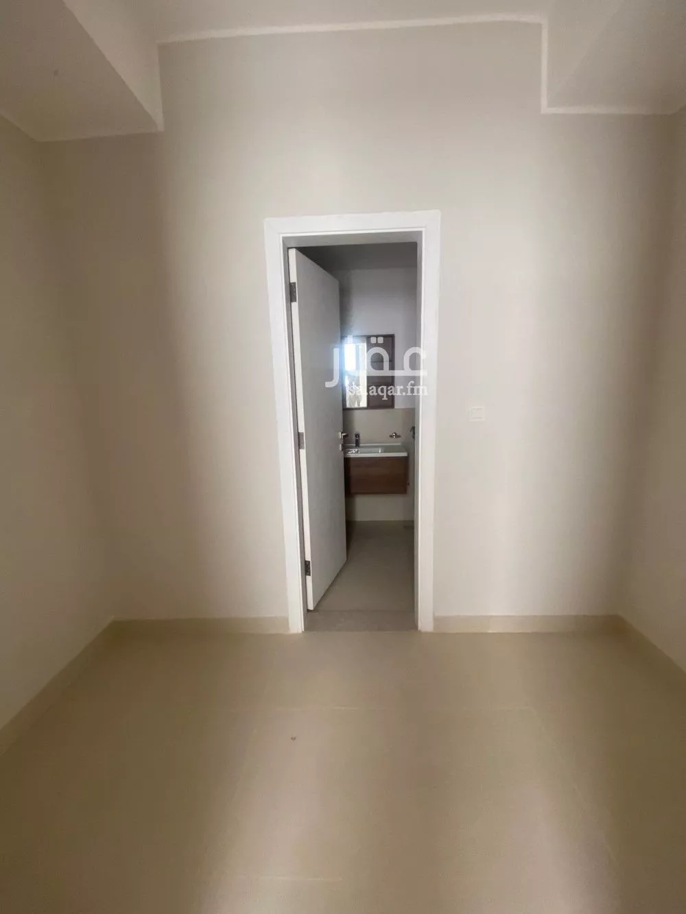 6 bedroom villa in Riyadh 13