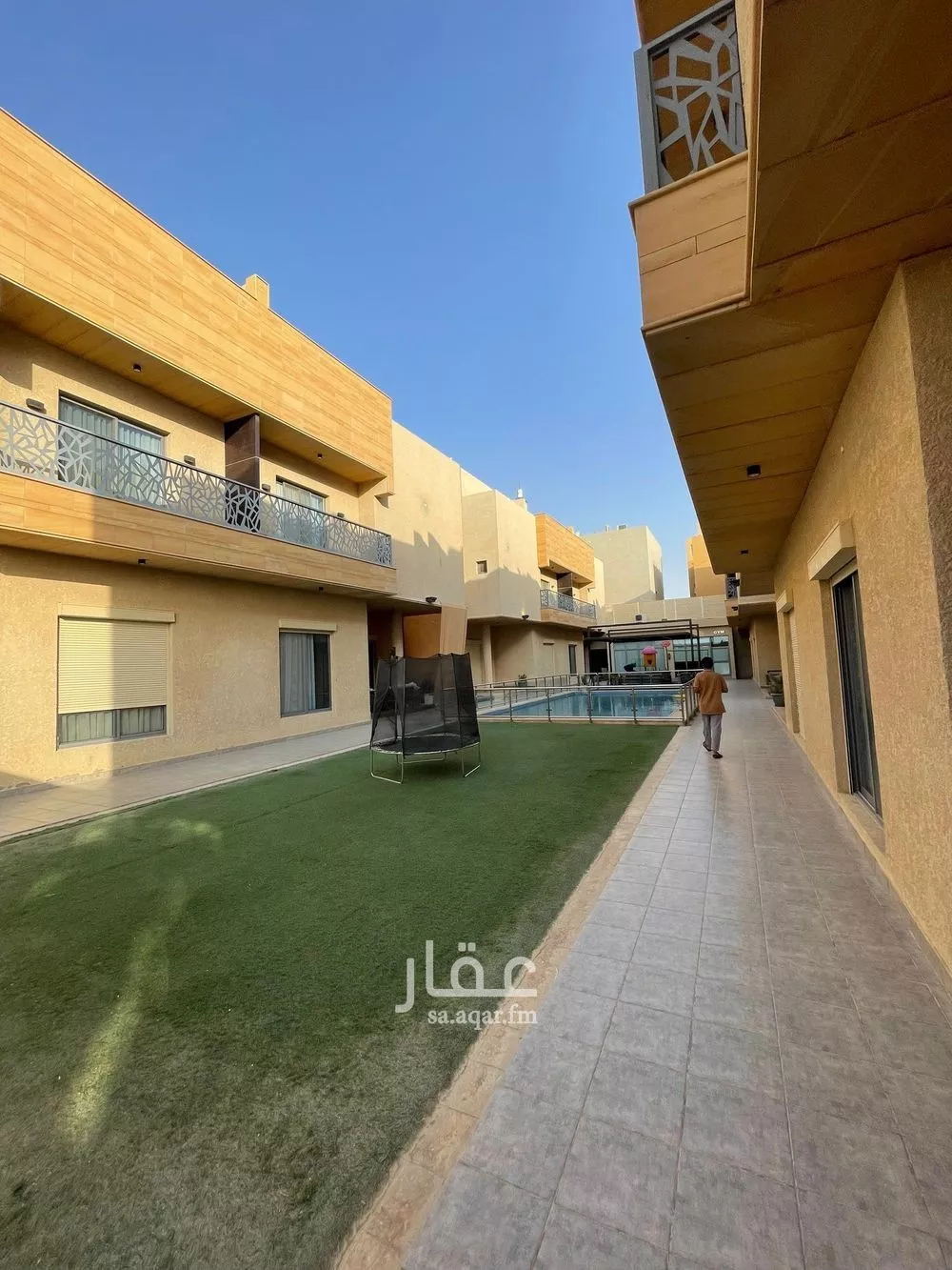 فيلا 5 غرف في العارض 27