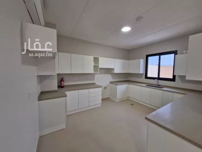 3 bedroom villa in Al Munsiyah 9