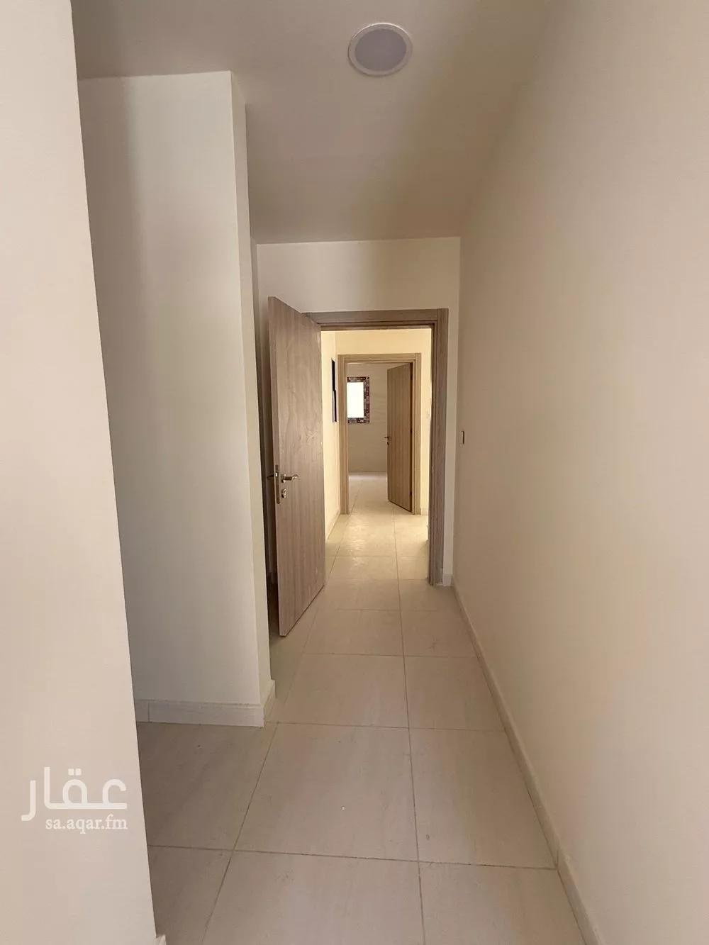 فيلا 6 غرف في العارض 7