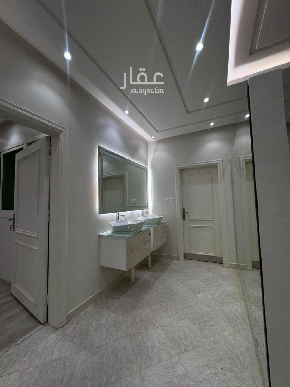 5 bedroom villa in Hittin, Riyadh 14