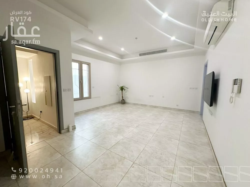 5 bedroom villa in Al Yasmin 11