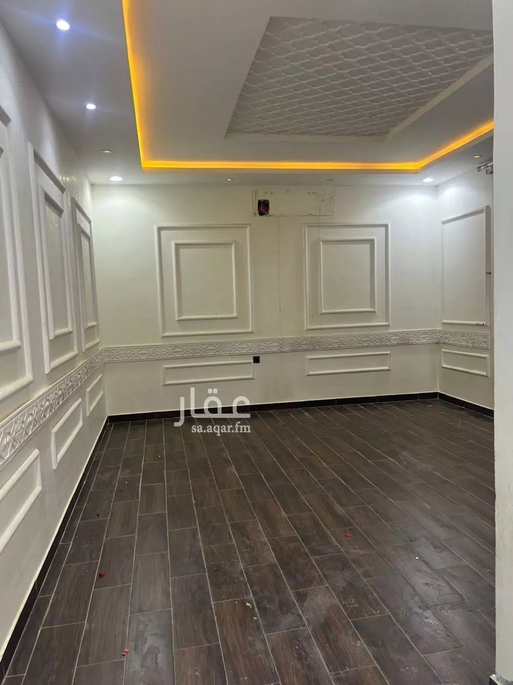 9 bedroom villa in Al Rimal 15