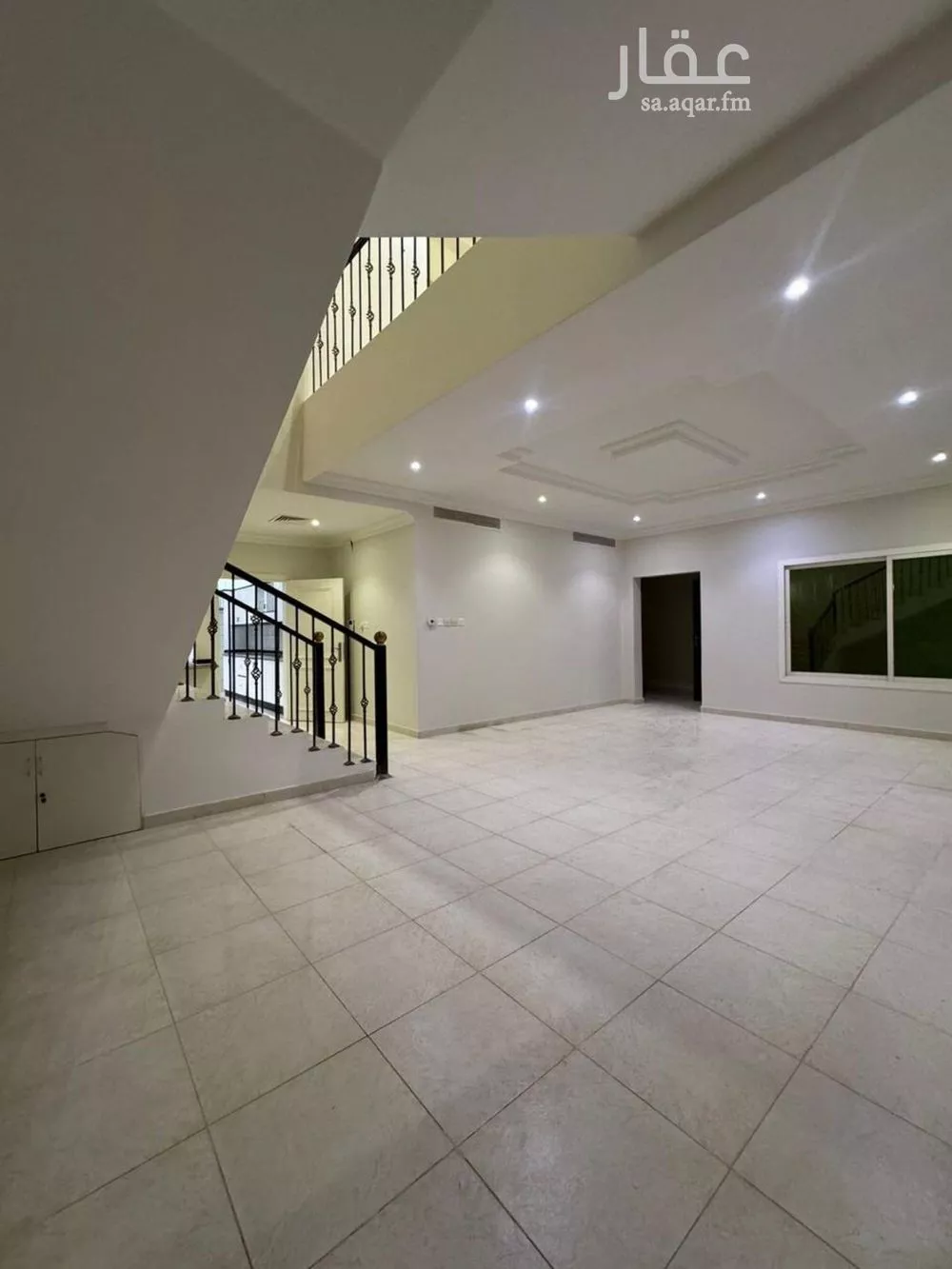 6 bedroom villa in Hittin 16