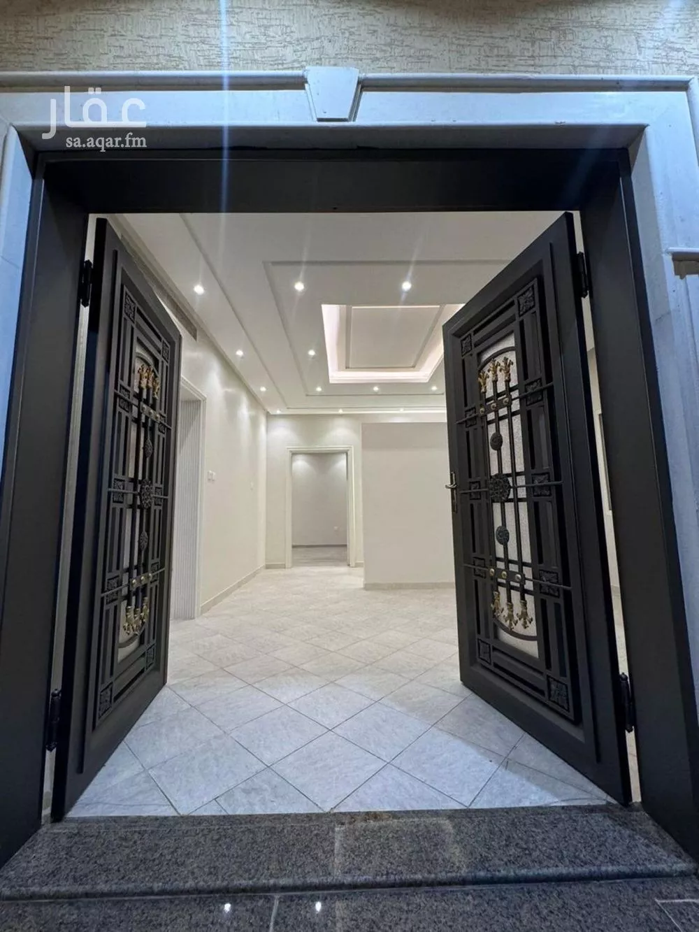 6 bedroom villa in Hittin 8