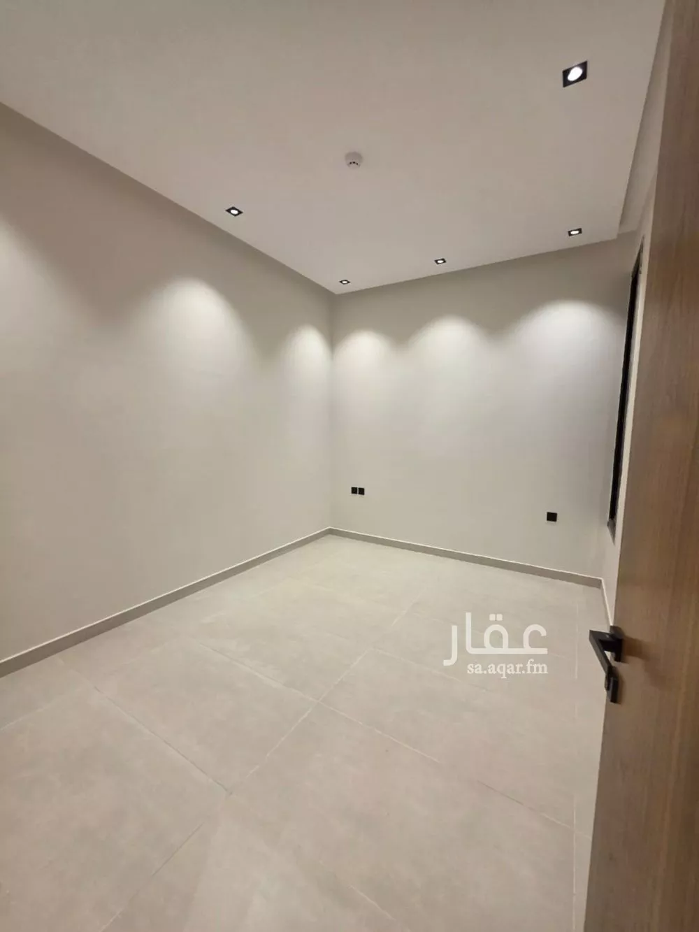 شقة 4 غرف في طويق 16