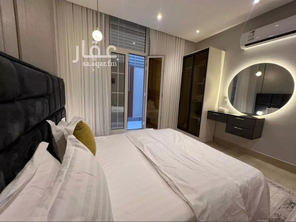 5 bedroom apartment in Al Yasmin 2