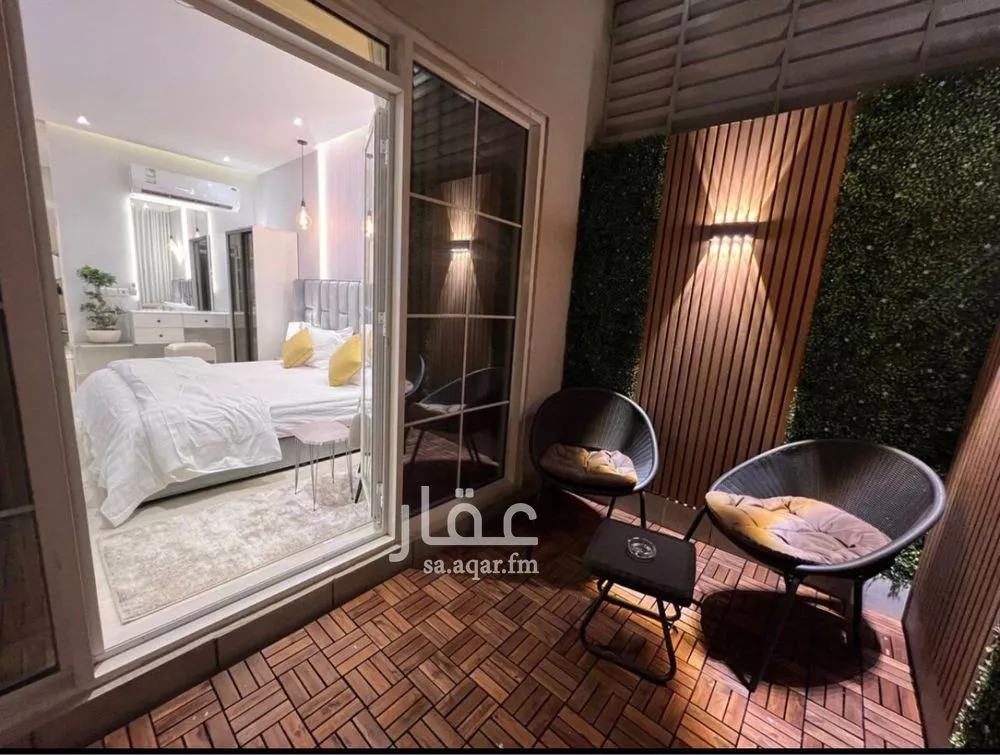 5 bedroom apartment in Al Yasmin 3