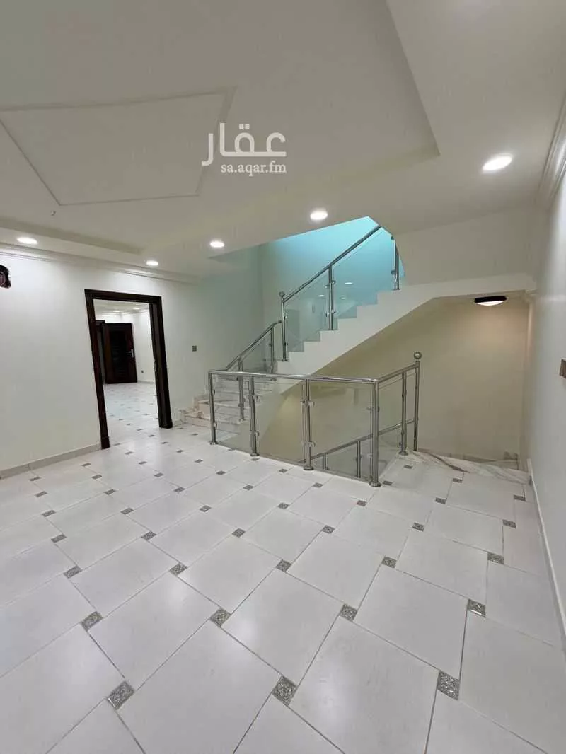 4 bedroom villa in Hittin 11