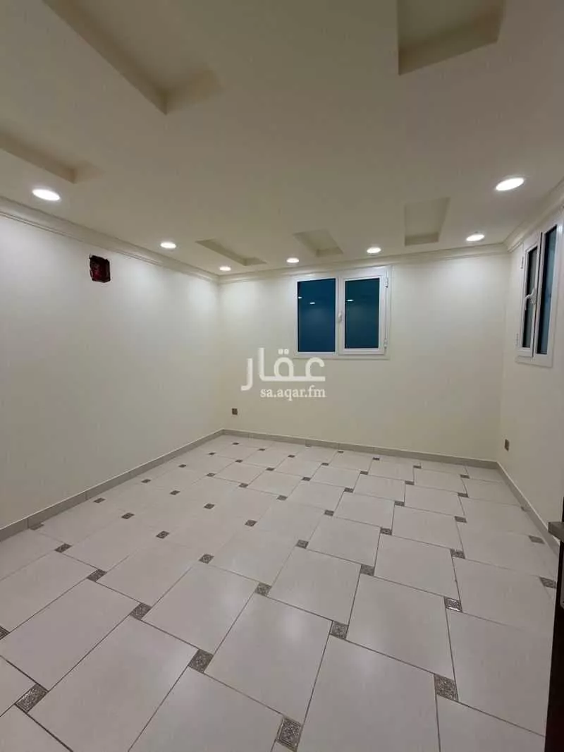 4 bedroom villa in Hittin 12