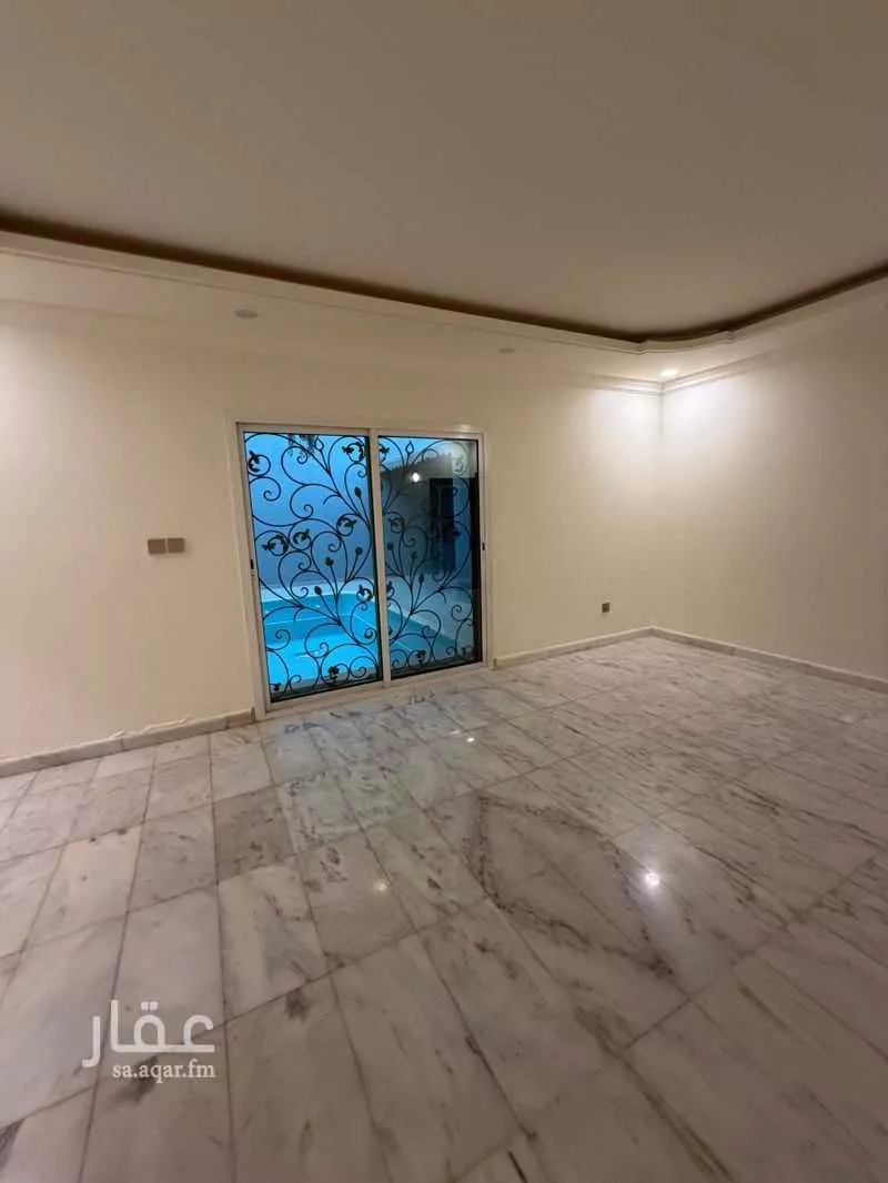 4 bedroom villa in Hittin 13