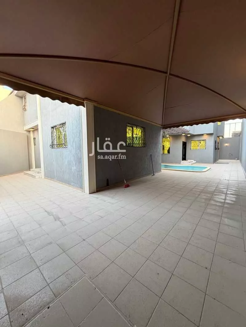 4 bedroom villa in Hittin 4