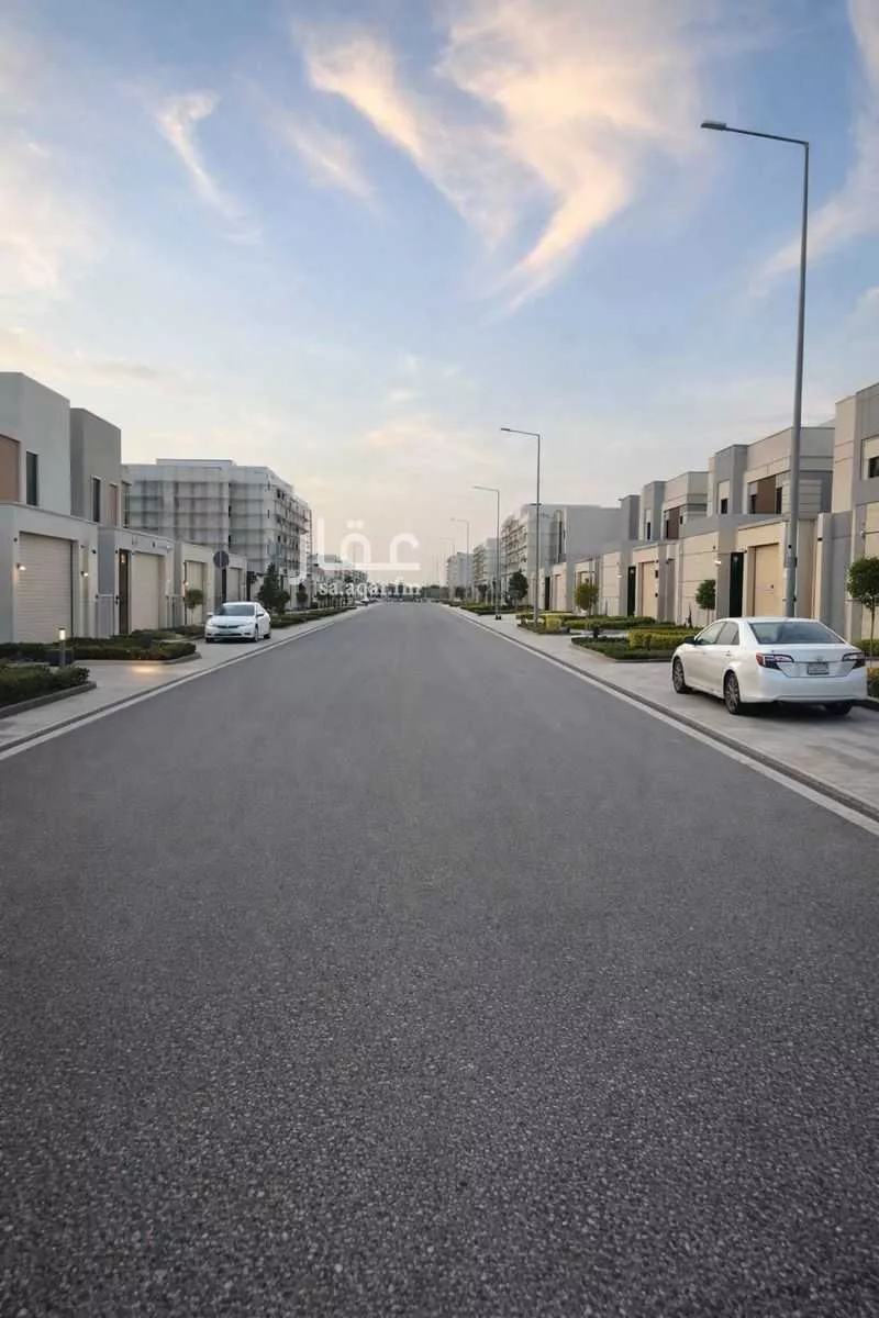 7 bedroom villa in Al Janadriyah 3
