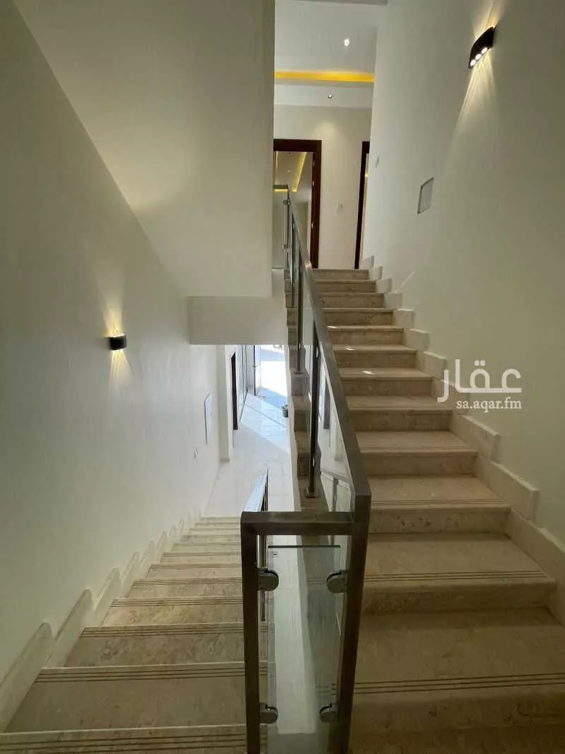 فيلا 4 غرف في الجنادرية 12