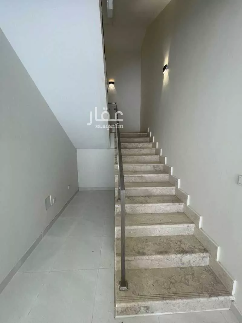 فيلا 4 غرف في الجنادرية 15