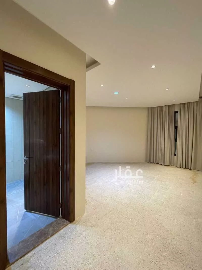 5 bedroom villa in Al Aridh 15