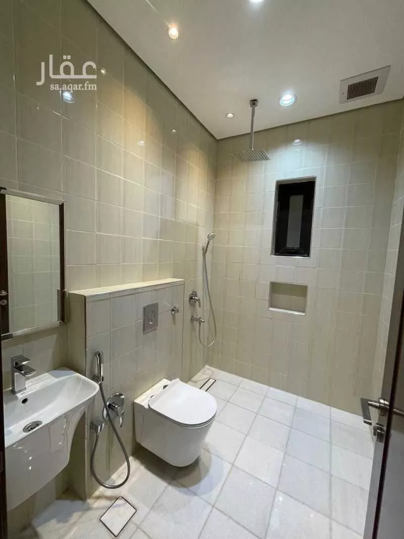 5 bedroom villa in Al Aridh 18