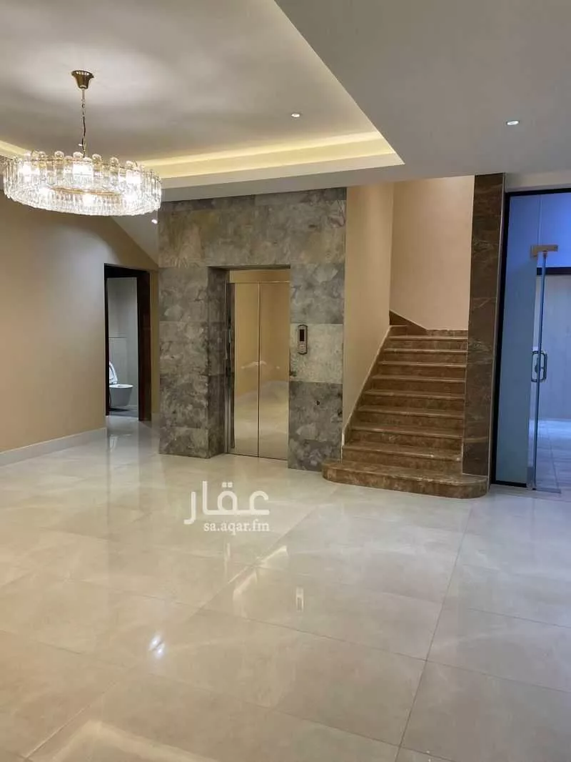 5 bedroom villa in Al Aridh 7