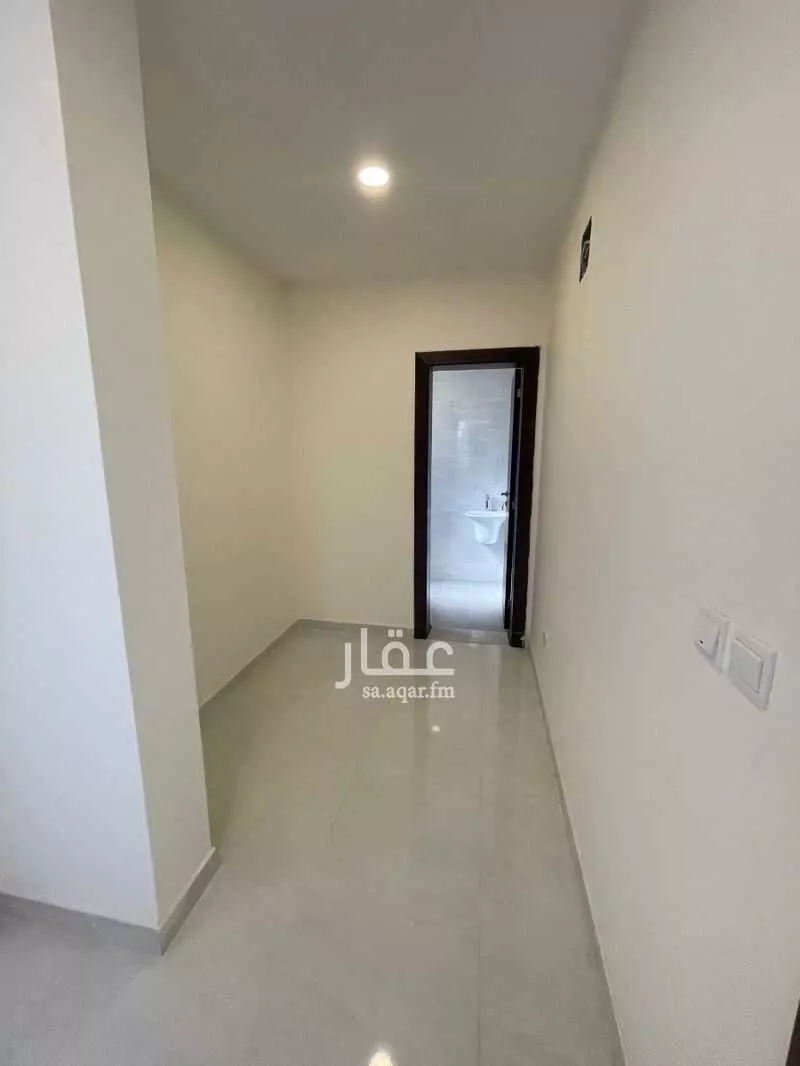فيلا 4 غرف في الجنادرية 27