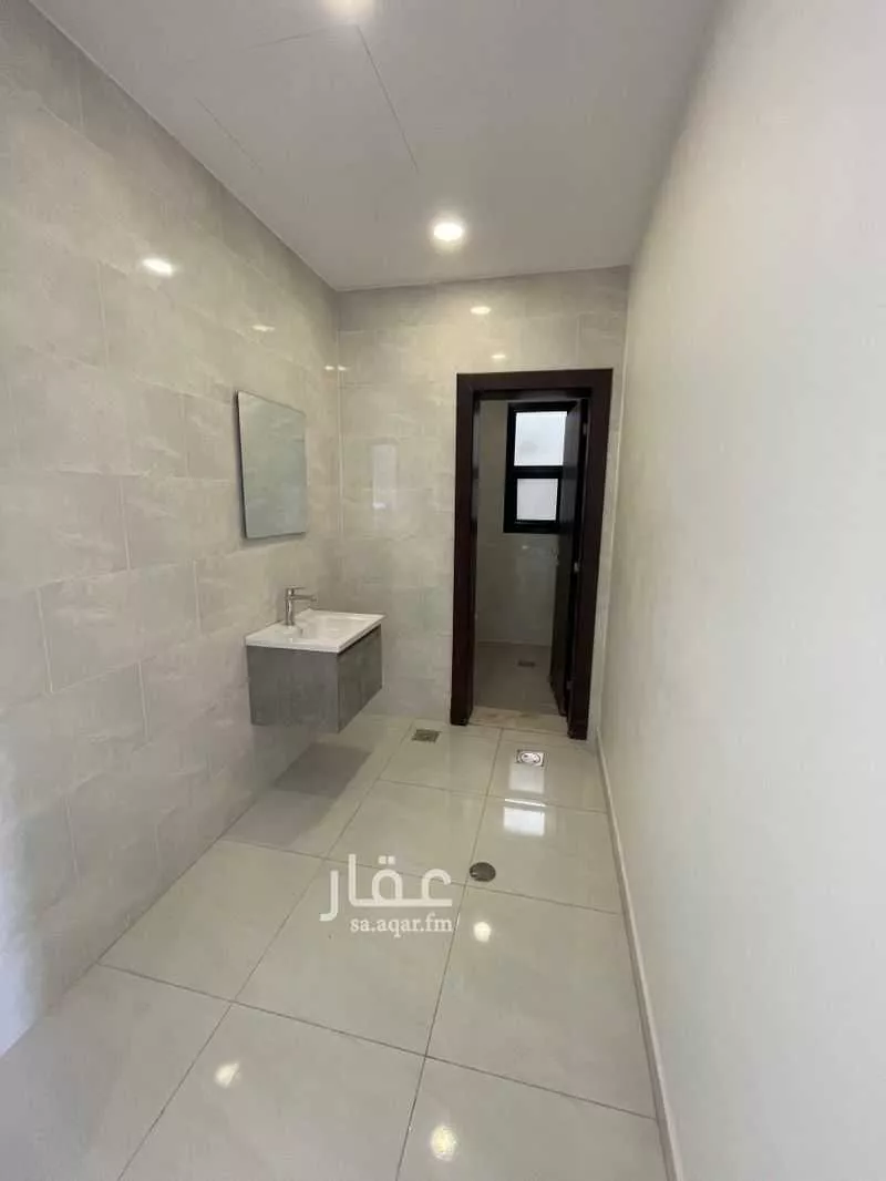 فيلا 4 غرف في الجنادرية 7