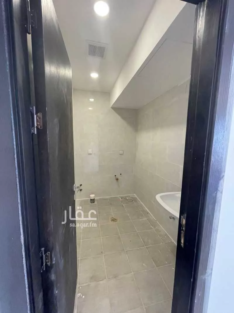 3 bedroom villa in Al Janadriyah 12