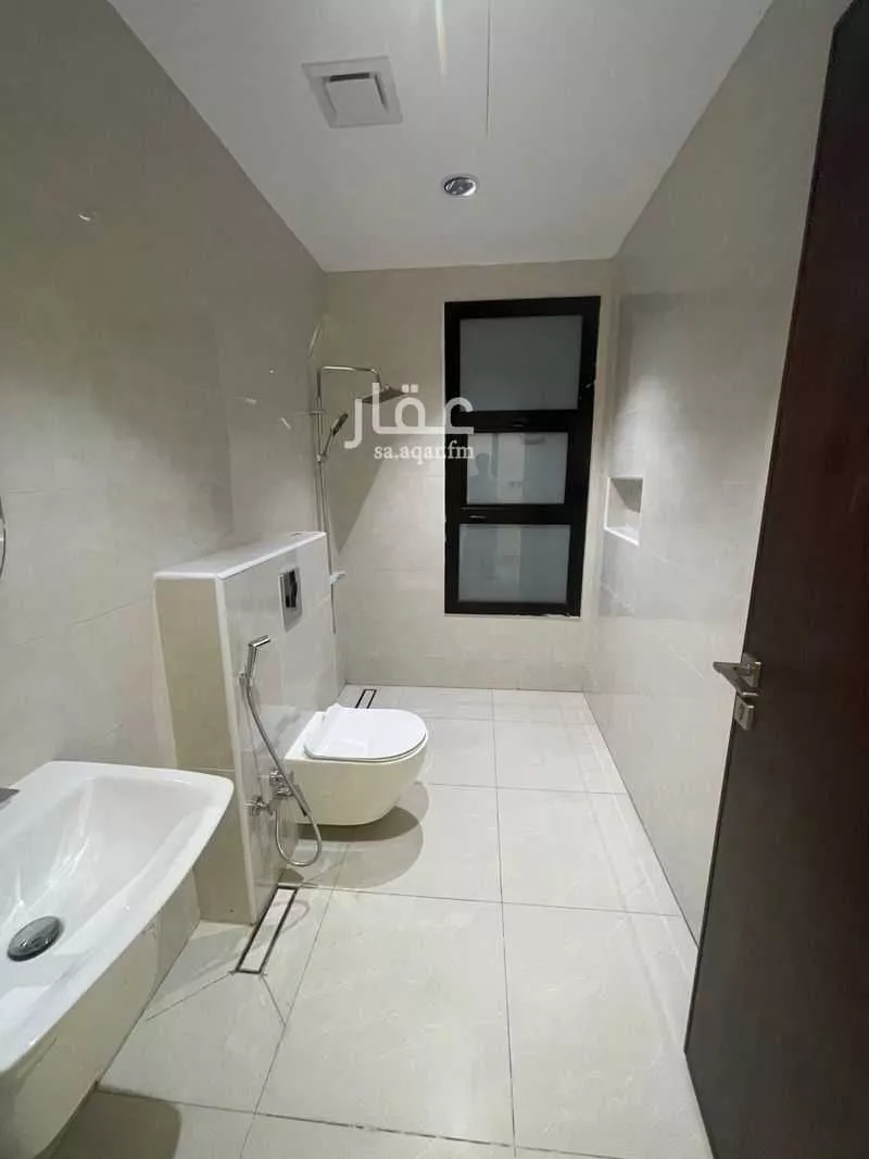 3 bedroom villa in Al Janadriyah 25