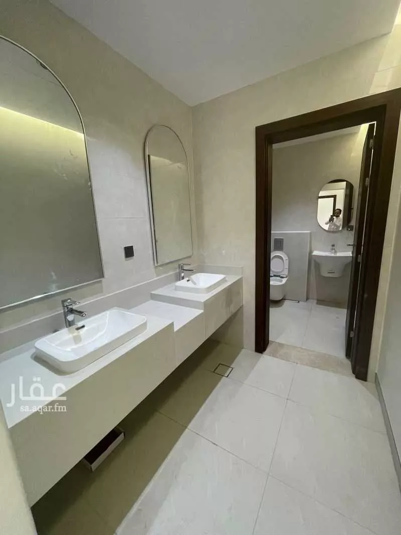 3 bedroom villa in Al Janadriyah 10