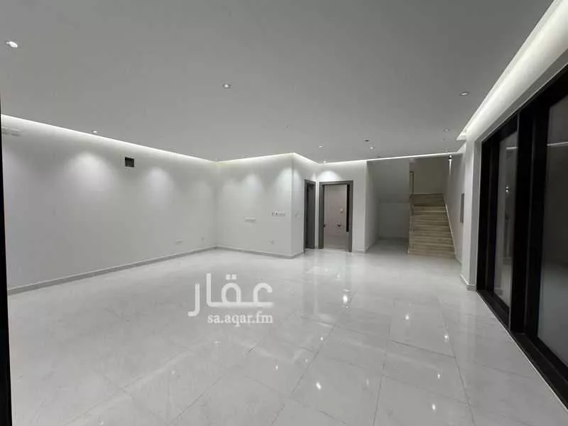 فيلا 5 غرف في الجنادرية 10