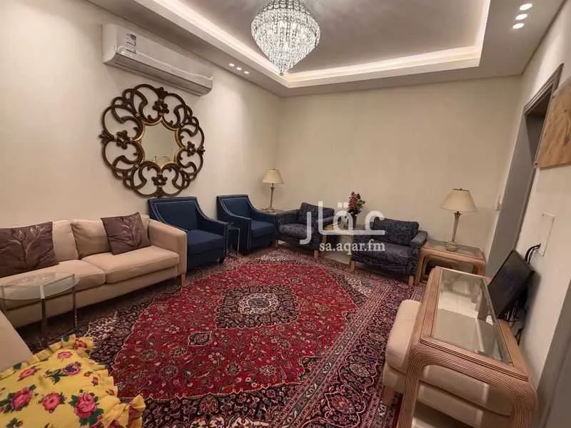 فيلا 8 غرف في عرقة 6