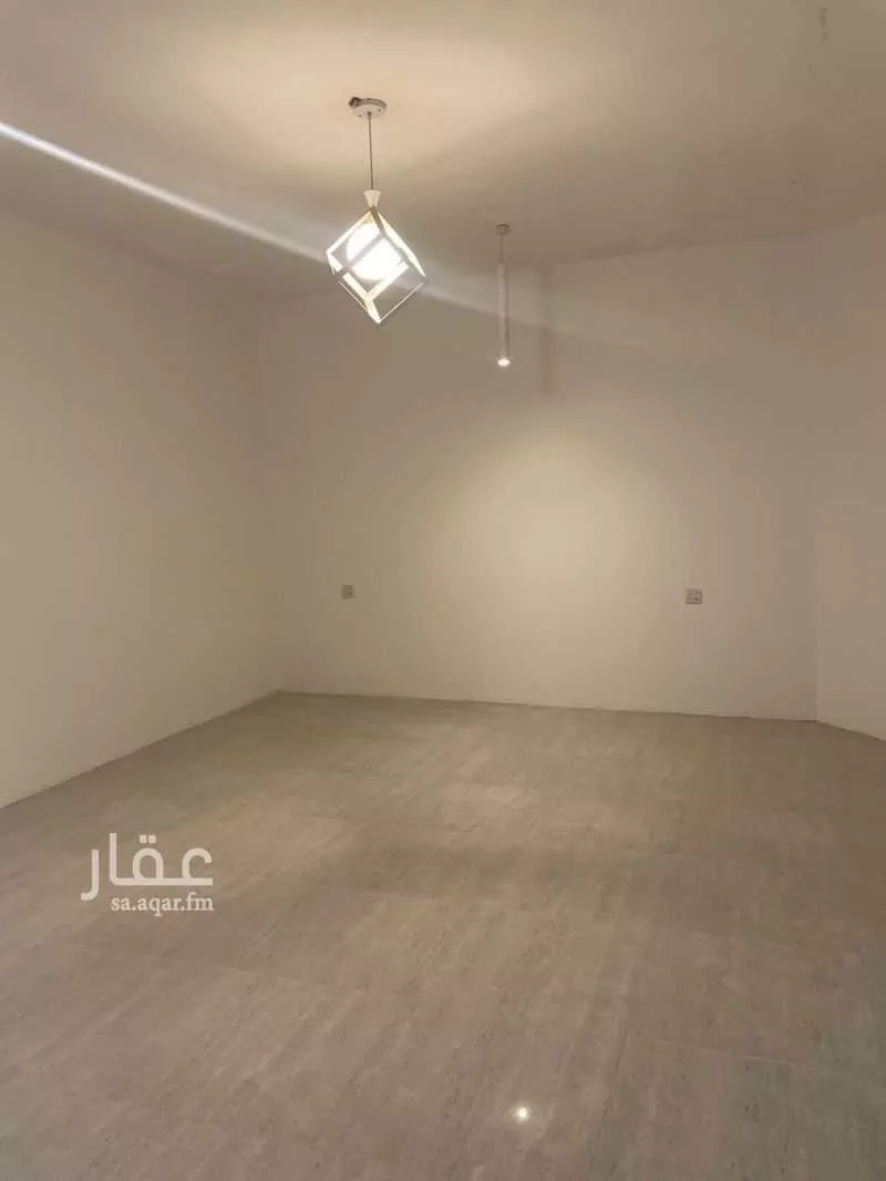 7 bedroom villa in Al Aqiq 7