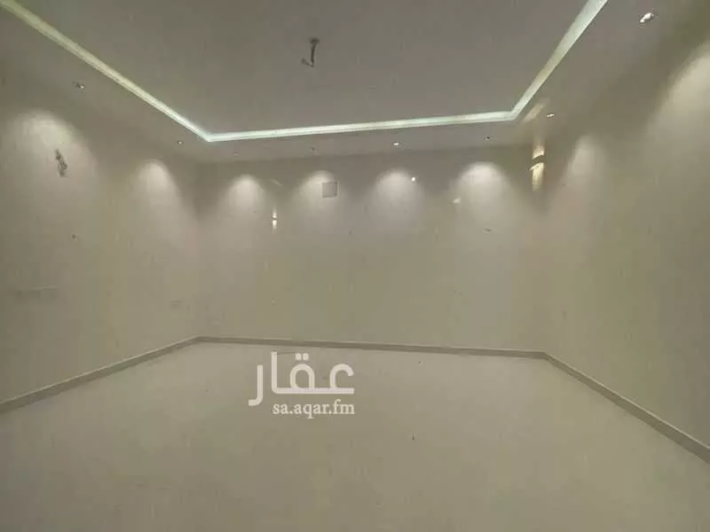 فيلا 7 غرف في الجنادرية 10