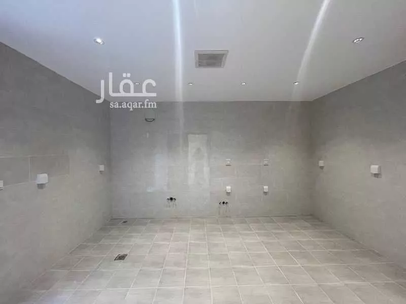7 bedroom villa in Al Janadriyah 12