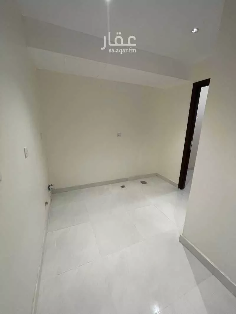7 bedroom villa in Al Janadriyah 14