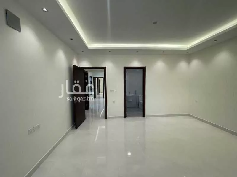 7 bedroom villa in Al Janadriyah 20