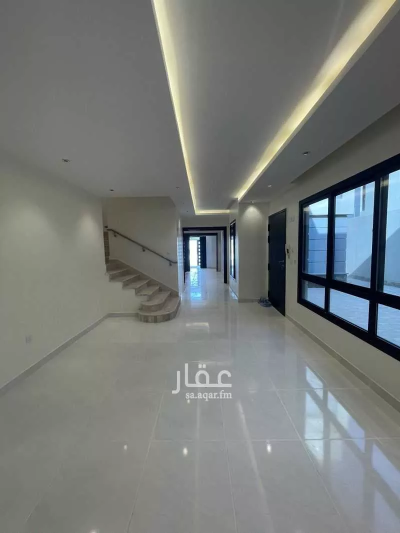 7 bedroom villa in Al Janadriyah 25