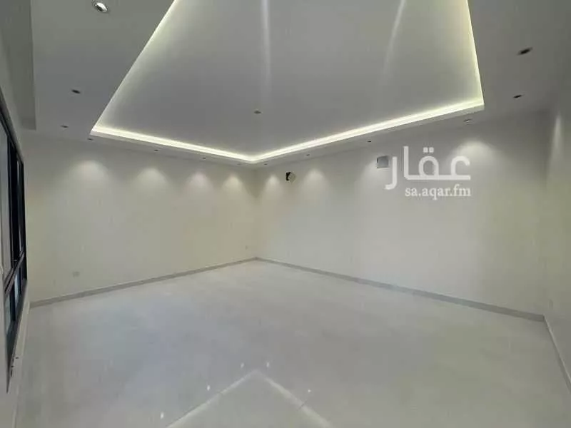7 bedroom villa in Al Janadriyah 10