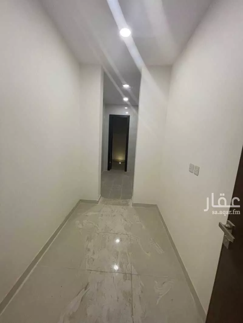 فيلا 7 غرف في الجنادرية 13