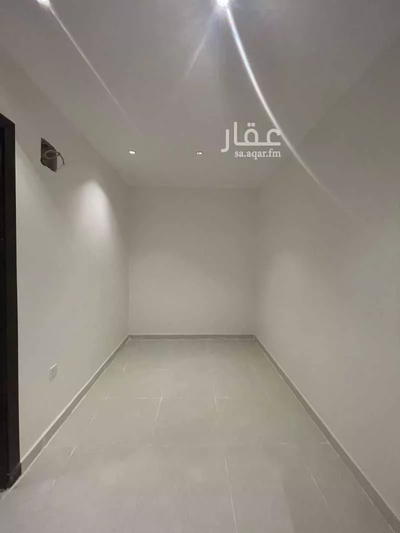 فيلا 7 غرف في الجنادرية 17