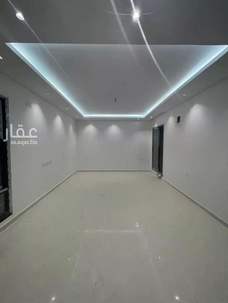 فيلا 7 غرف في الجنادرية 9