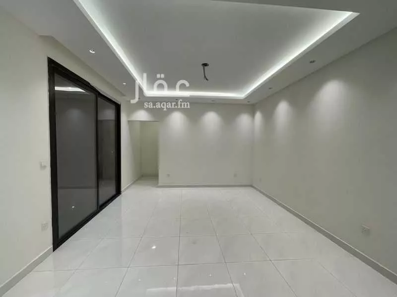 3 bedroom villa in Al Janadriyah 9