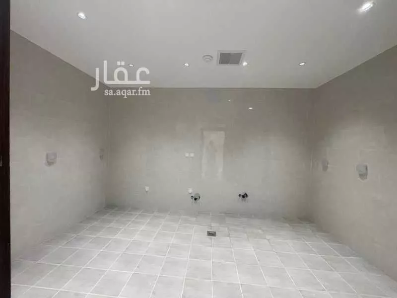 فيلا 7 غرف في الجنادرية 15