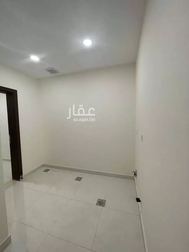فيلا 7 غرف في الجنادرية 18