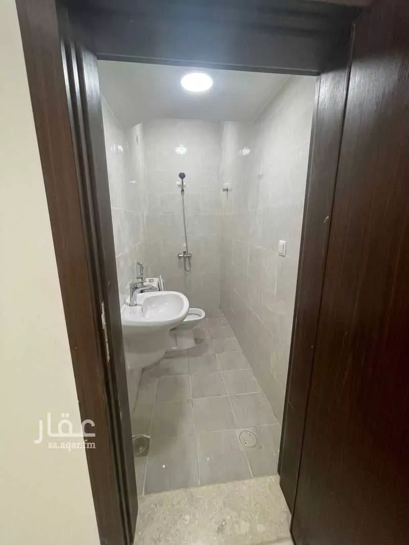 فيلا 7 غرف في الجنادرية 19