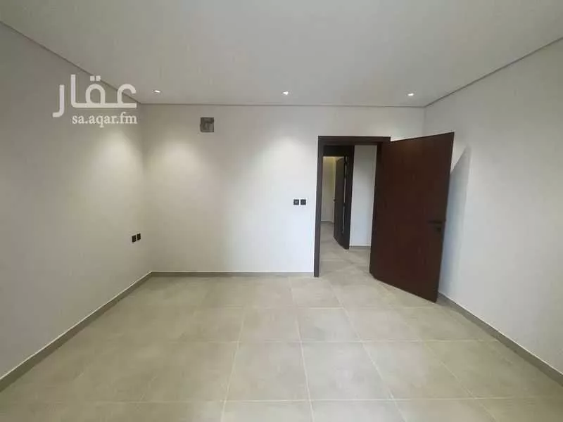 فيلا 5 غرف في الجنادرية 19